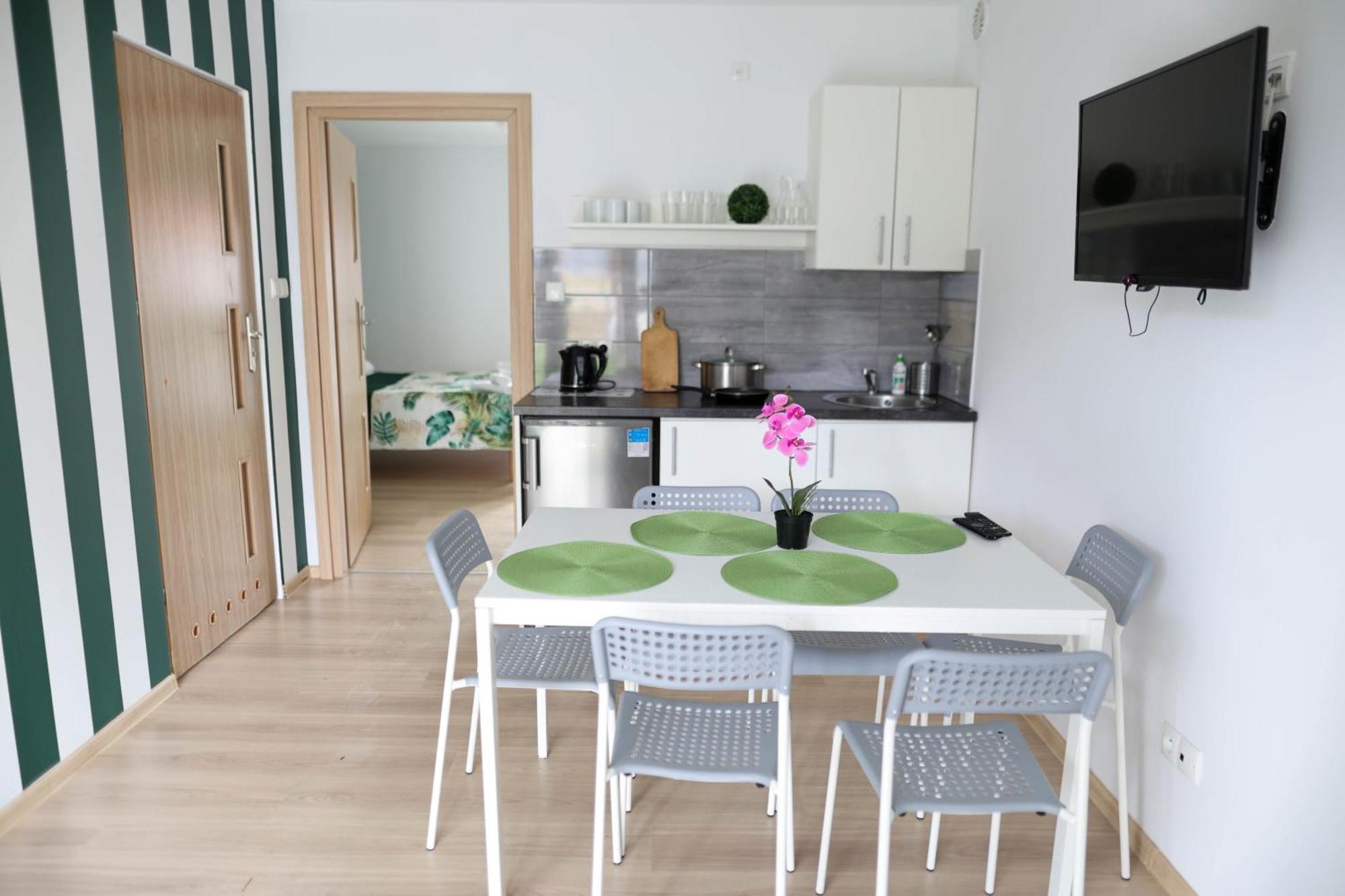 Apartamenty Poddabek- Basen Kryty, Sauna, Animacje Dla Dzieci , Malpi Gaj, Baseny Na Dachu بودودومبيا المظهر الخارجي الصورة